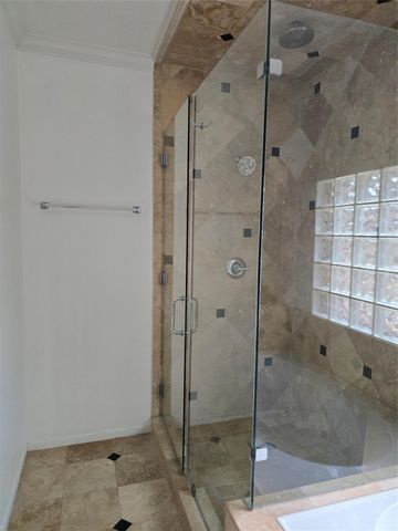 12018 Mckinney Falls Lane, Sugar Land, TX 77498