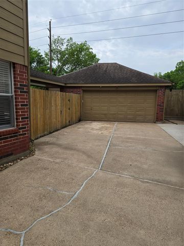 12018 Mckinney Falls Lane, Sugar Land, TX 77498