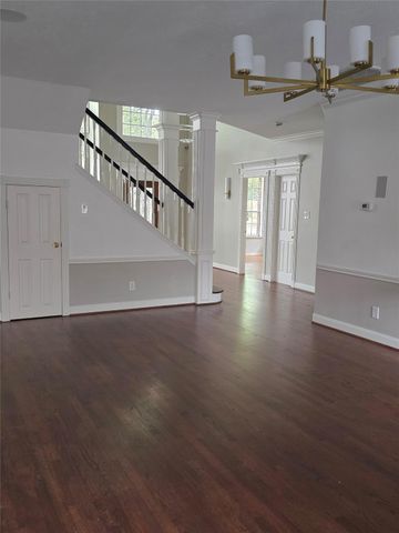 12018 Mckinney Falls Lane, Sugar Land, TX 77498