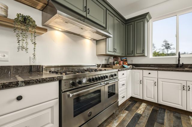 16175 Mackinaw Way, Grass Valley, CA 95949