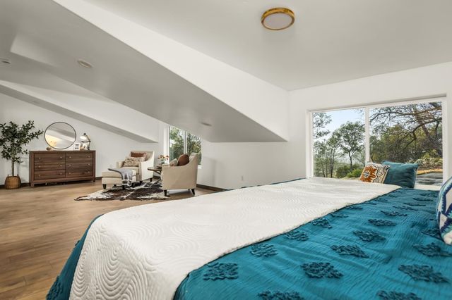 16175 Mackinaw Way, Grass Valley, CA 95949