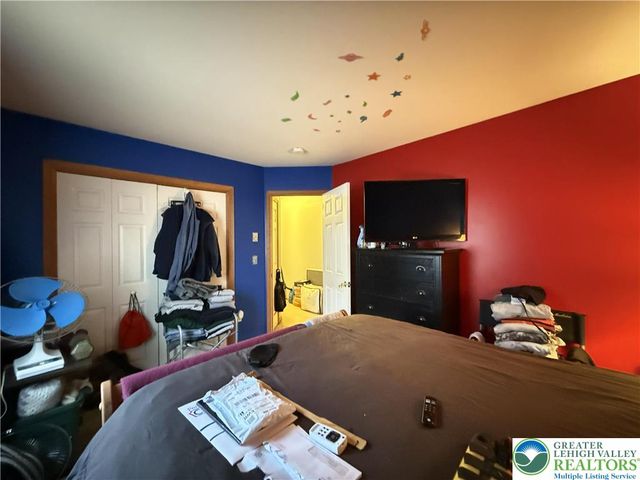 48 Blackfoot Trail, Penn Forest Twp, PA 18210