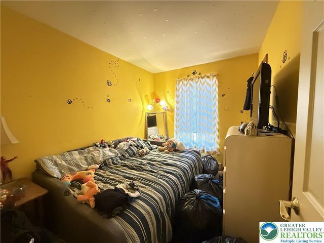 48 Blackfoot Trail, Penn Forest Twp, PA 18210