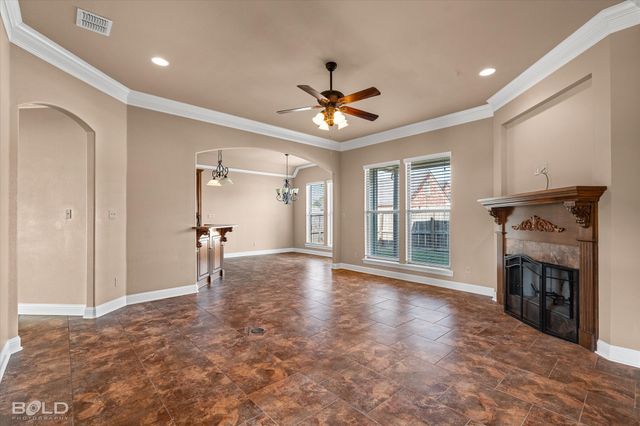 9672 Heron Springs Drive, Shreveport, LA 71106