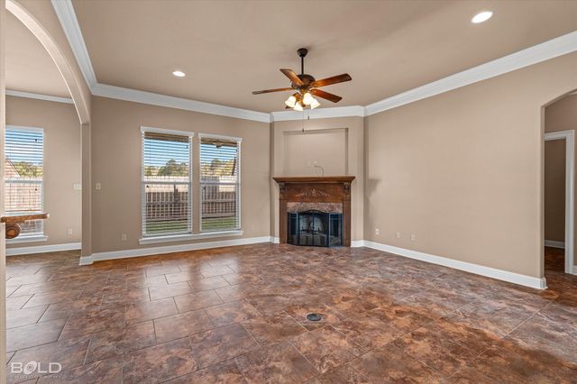 9672 Heron Springs Drive, Shreveport, LA 71106