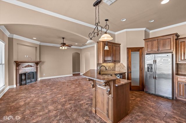 9672 Heron Springs Drive, Shreveport, LA 71106