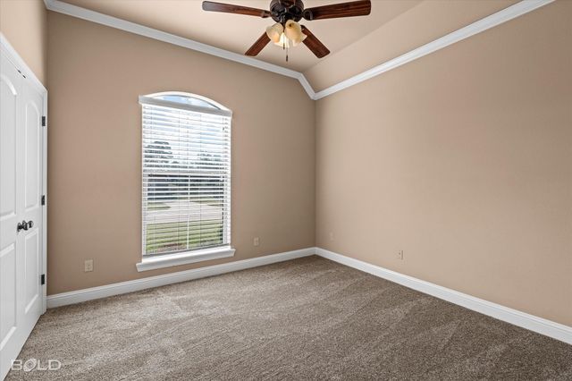 9672 Heron Springs Drive, Shreveport, LA 71106