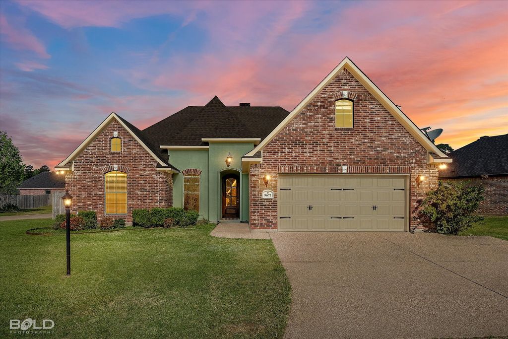 9672 Heron Springs Drive, Shreveport, LA 71106