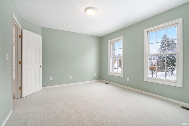 3815 Saint Andrews Place, Elkhart, IN 46517