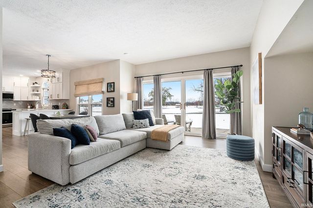 3815 Saint Andrews Place, Elkhart, IN 46517