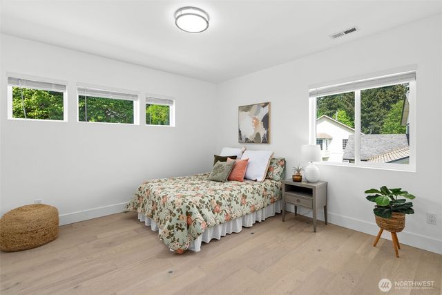 10615 33rd Avenue Ct NW, Gig Harbor, WA 98332
