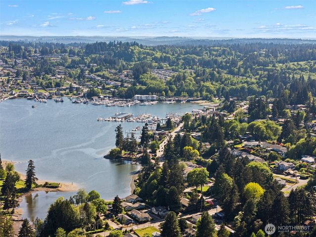 10615 33rd Avenue Ct NW, Gig Harbor, WA 98332
