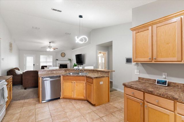 210 Citadel Lane, Crestview, FL 32539