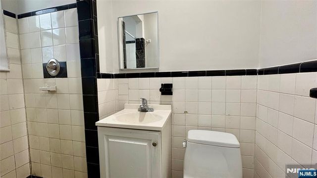 302 3rd Street 304, East Newark, NJ 07029