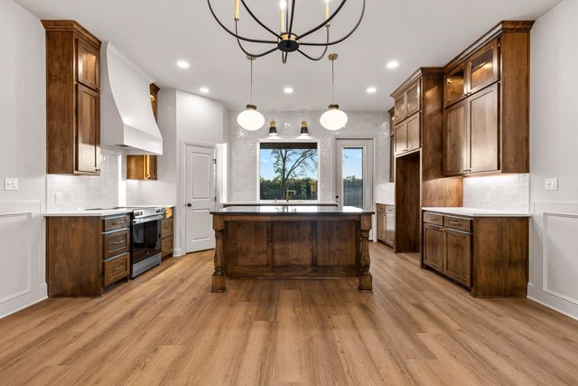 258 Andres Ln, Kilgore, TX 75662