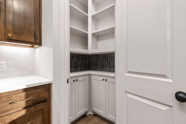 258 Andres Ln, Kilgore, TX 75662
