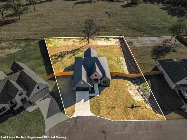 258 Andres Ln, Kilgore, TX 75662