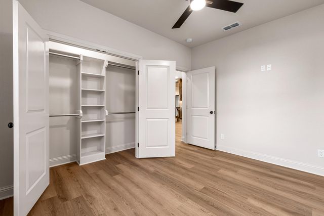 258 Andres Ln, Kilgore, TX 75662