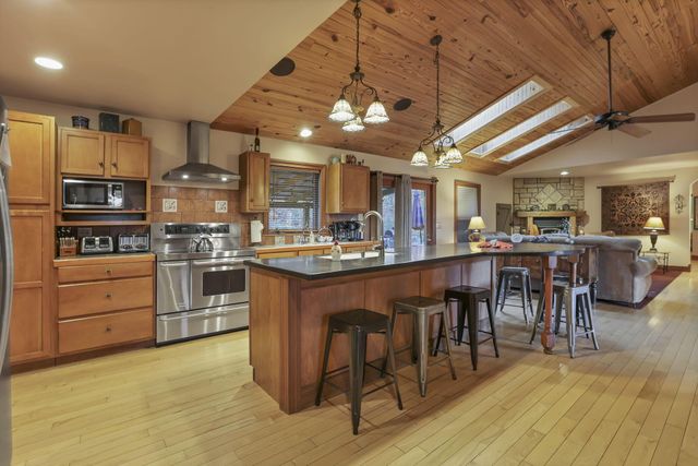 25873 Big Pine Road, Rockbridge, OH 43149