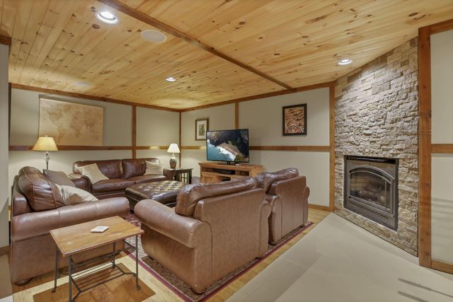 25873 Big Pine Road, Rockbridge, OH 43149