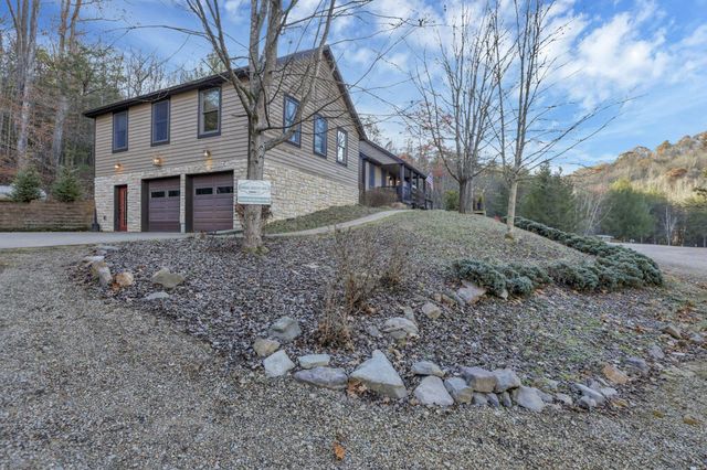25873 Big Pine Road, Rockbridge, OH 43149