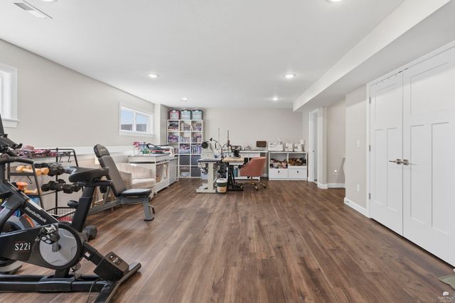 9674 Heather Lane, Manhattan, KS 66502