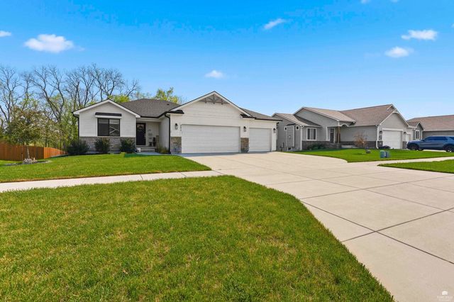 9674 Heather Lane, Manhattan, KS 66502