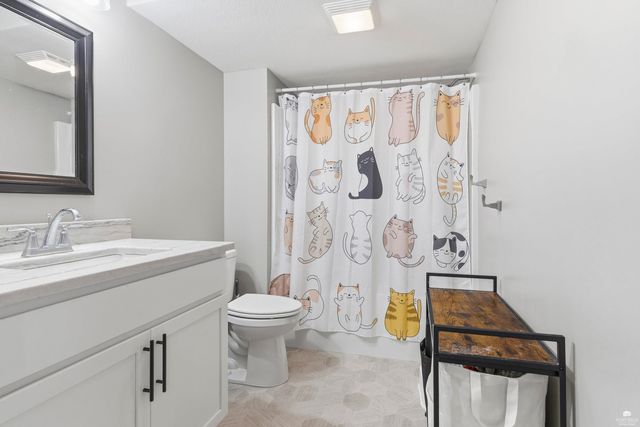 9674 Heather Lane, Manhattan, KS 66502