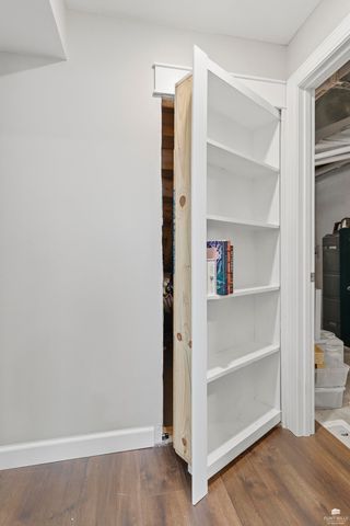 9674 Heather Lane, Manhattan, KS 66502