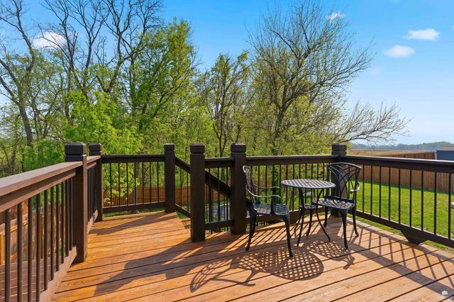 9674 Heather Lane, Manhattan, KS 66502