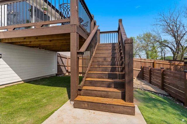 9674 Heather Lane, Manhattan, KS 66502