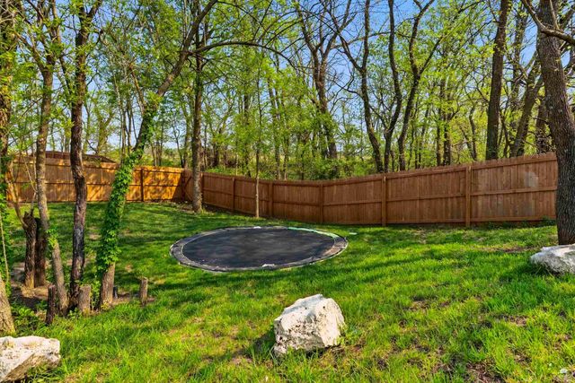 9674 Heather Lane, Manhattan, KS 66502