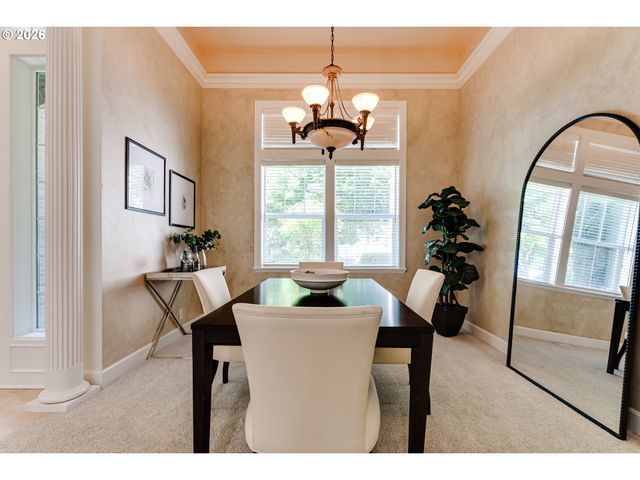 3473 RIVERPLACE Dr, Eugene, OR 97401