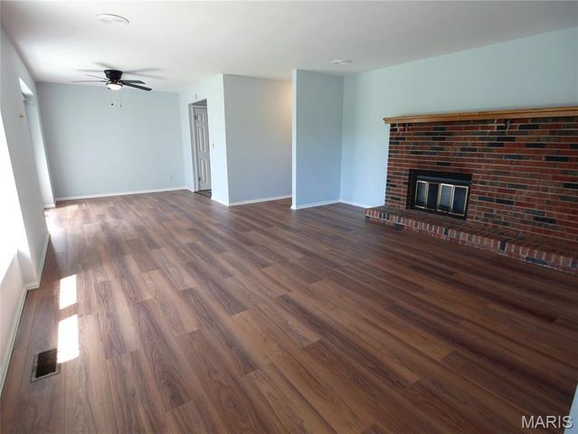 12303 White Cap Lane, Florissant, MO 63033