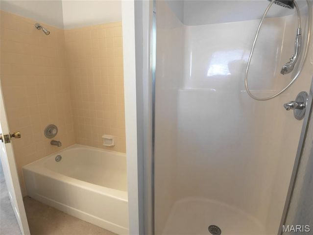 12303 White Cap Lane, Florissant, MO 63033