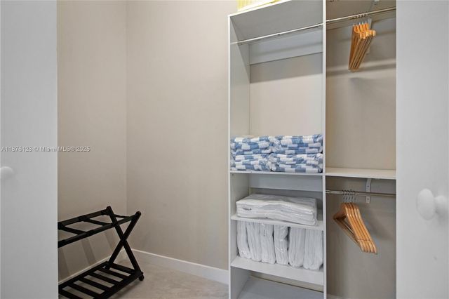 14840 NE 8th Ave, Miami, FL 33161