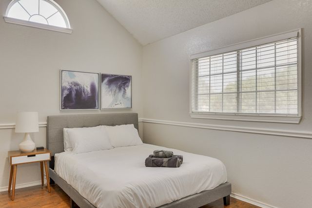 7402 Brookhaven Drive, Rowlett, TX 75089