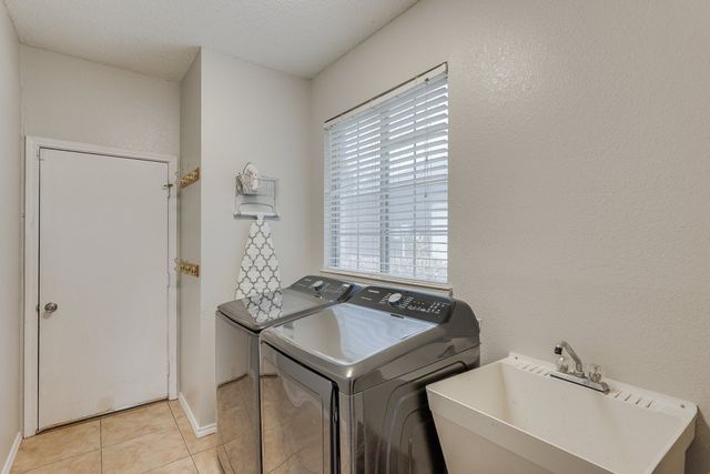 7402 Brookhaven Drive, Rowlett, TX 75089