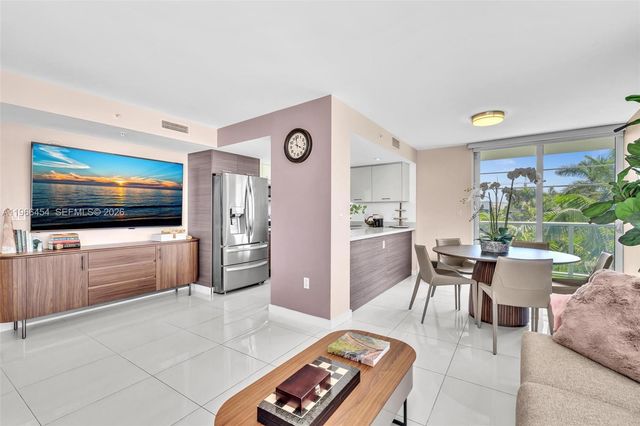9901 E Bay Harbor Drive 403, Bay Harbor Islands, FL 33154