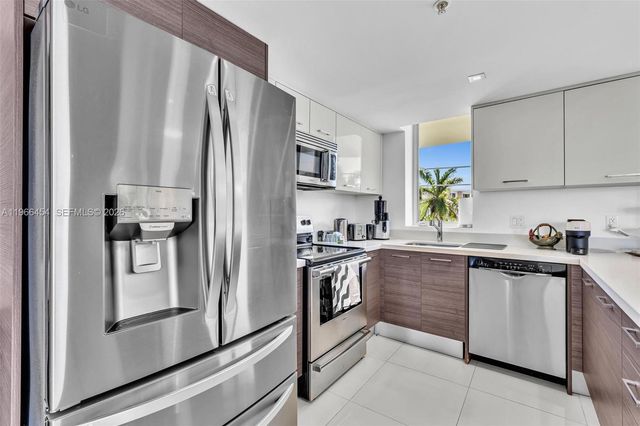 9901 E Bay Harbor Drive 403, Bay Harbor Islands, FL 33154