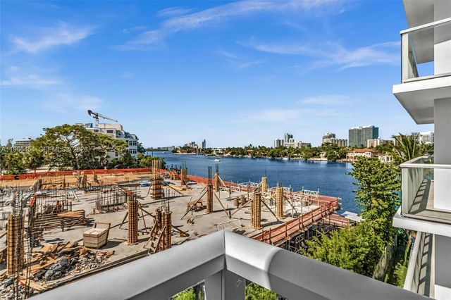 9901 E Bay Harbor Drive 403, Bay Harbor Islands, FL 33154