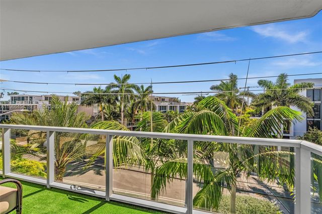9901 E Bay Harbor Drive 403, Bay Harbor Islands, FL 33154