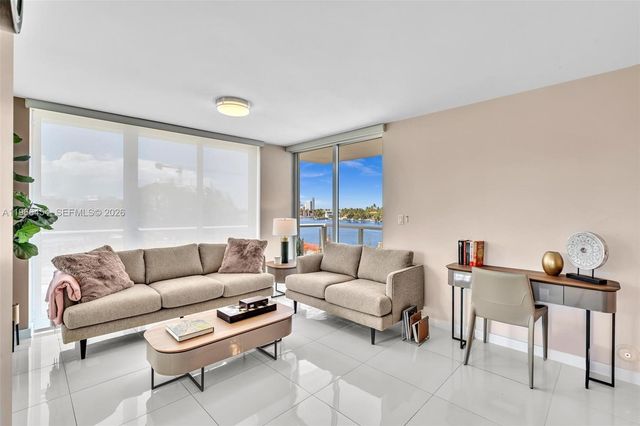 9901 E Bay Harbor Drive 403, Bay Harbor Islands, FL 33154