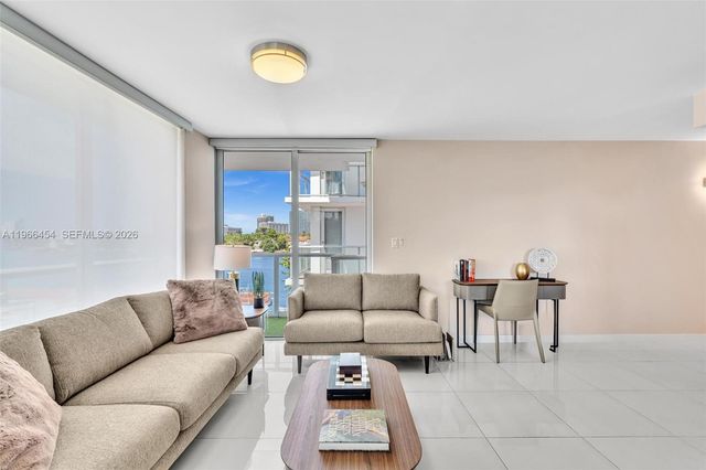 9901 E Bay Harbor Drive 403, Bay Harbor Islands, FL 33154
