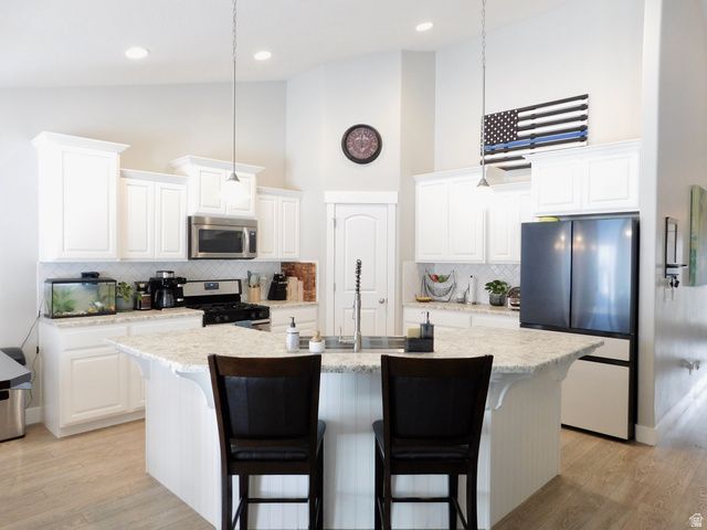 14482 S RIVER CHASE RD, Herriman, UT 84096