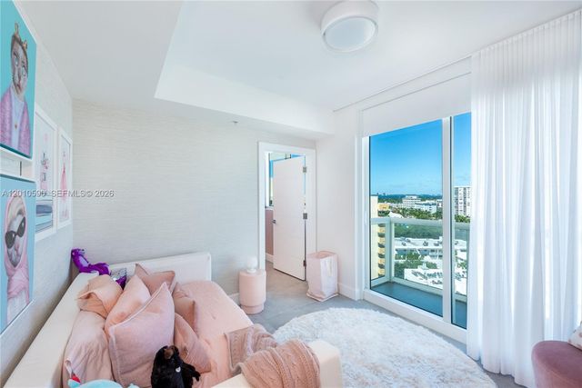 3801 Collins Ave 1502, Miami Beach, FL 33140