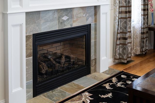 14 Longbrook Dr, Cumberland, RI 02864