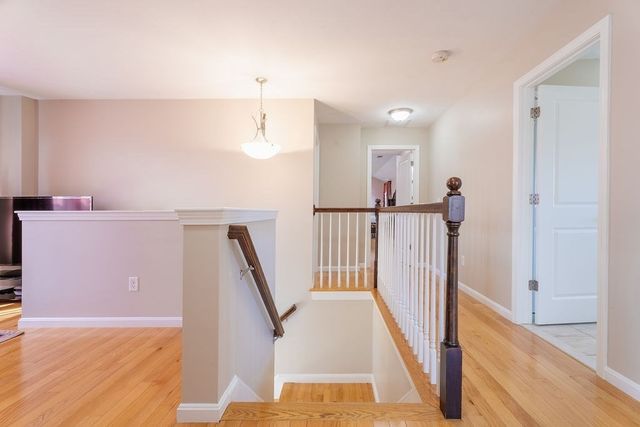 14 Longbrook Dr, Cumberland, RI 02864