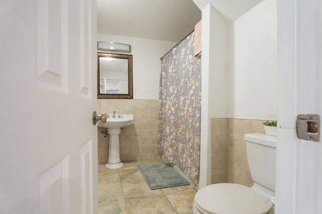 14 Longbrook Dr, Cumberland, RI 02864