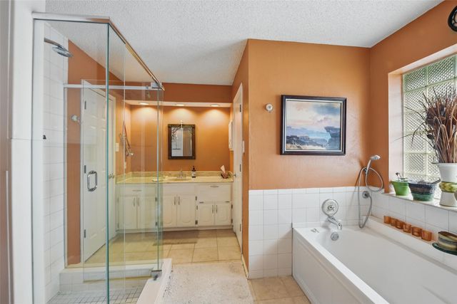 2606 N Carroll Avenue, Southlake, TX 76092